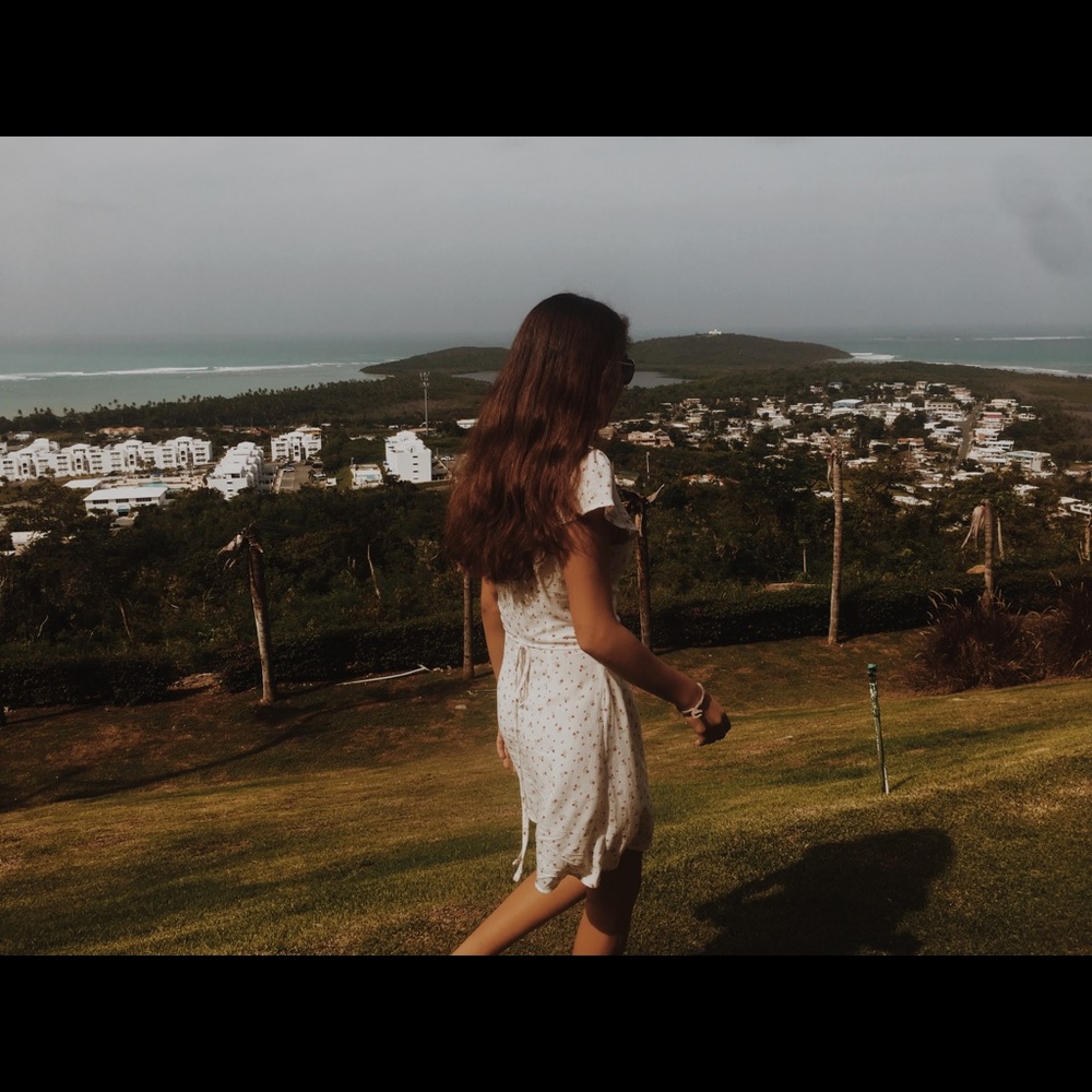 Meet your Posher, Zoraya